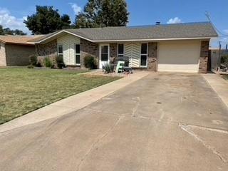 1203 E Asalee Sts, Altus, OK 73521 photo 4