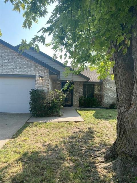 321 W Baker St, Norman, OK 73072 photo 2
