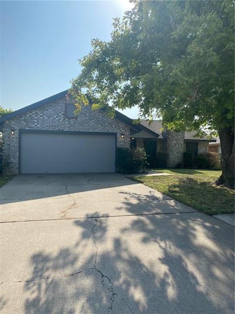 321 W Baker St, Norman, OK 73072 photo 1