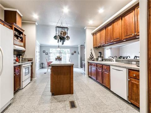 9500 Jennifer Dr, Moore, OK 73165 photo 10