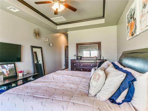 601 Celtic Cir, Yukon, OK 73099 photo 18