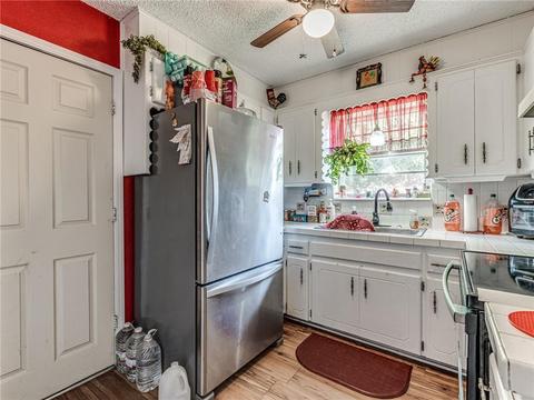 415 W Henderson St, Wayne, OK 73095 photo 11