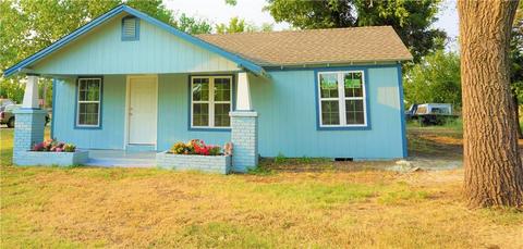 17 Cedar St, Perry, OK 73077 photo 1