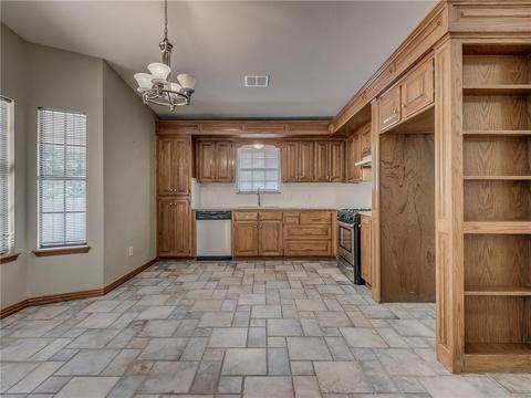 1108 David Rd, Moore, OK 73160 photo 11