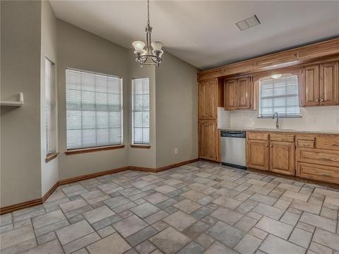 1108 David Rd, Moore, OK 73160 photo 15