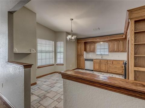 1108 David Rd, Moore, OK 73160 photo 10