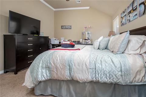 704 Manhattan Dr, Moore, OK 73160 photo 10