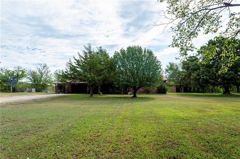 11601 N Kickapoo Ave, Shawnee, OK 74804 photo 5