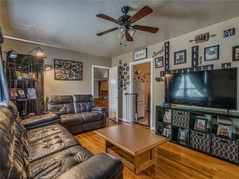 203 E Dale St, Norman, OK 73069 photo 4
