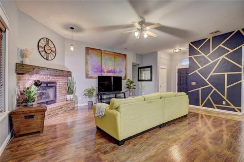 609 Nathan Ln, Moore, OK 73160 photo 4