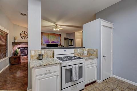 609 Nathan Ln, Moore, OK 73160 photo 6