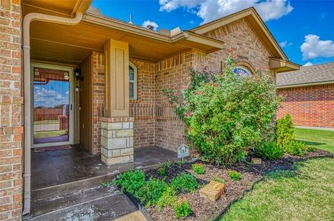 4509 Boardwalk Ave, Moore, OK 73160 photo 3