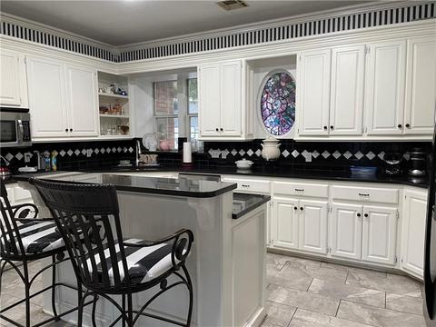 1042 Timberridge Rd, Harrah, OK 73045 photo 5