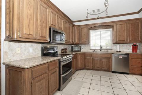 901 Grandview Rd, Tuttle, OK 73089 photo 9