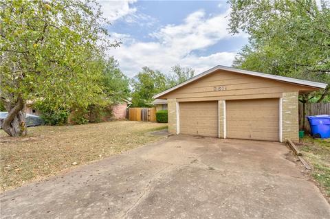 2611 Briarcliff Rd, Norman, OK 73071 photo 2