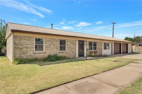 1605 Jupiter St, Altus, OK 73521 photo 2