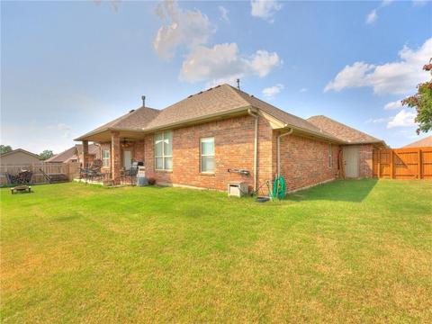 3216 SE 32nd St, Moore, OK 73165 photo 4
