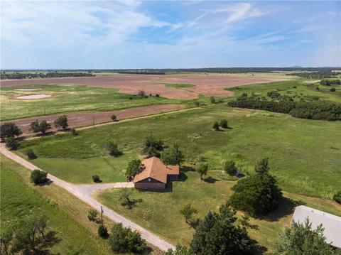 20907 E County Road 1576 Rd, Altus, OK 73521 photo 3