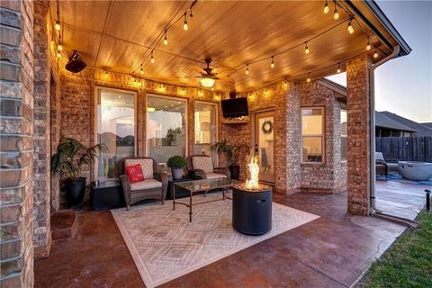 2425 SE 13th St, Moore, OK 73160 photo 33