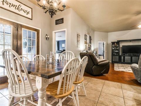 1110 N Cedar Dr, Stroud, OK 74079 photo 10