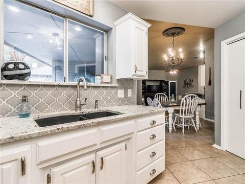 1110 N Cedar Dr, Stroud, OK 74079 photo 15