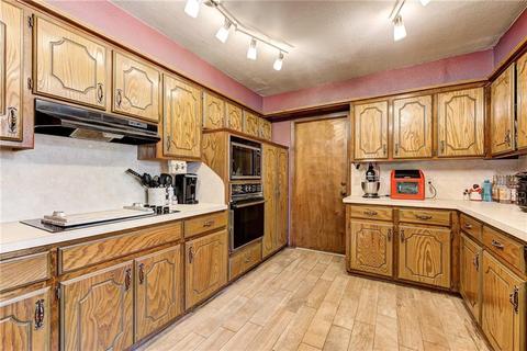 161 E Vail Dr, Yukon, OK 73099 photo 13