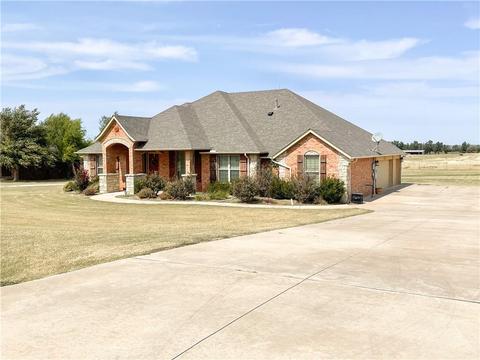 1205 Kingston St, Tuttle, OK 73089 photo 3