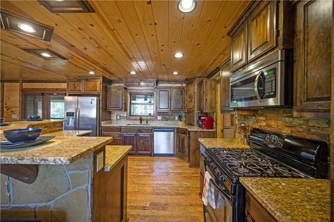 645 Long Pine Trl, Broken Bow, OK 74728 photo 5