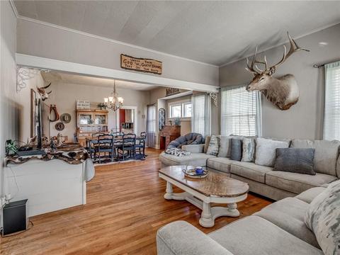 705 SW 2nd, Tuttle, OK 73089 photo 9