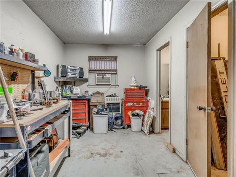 705 SW 2nd, Tuttle, OK 73089 photo 29