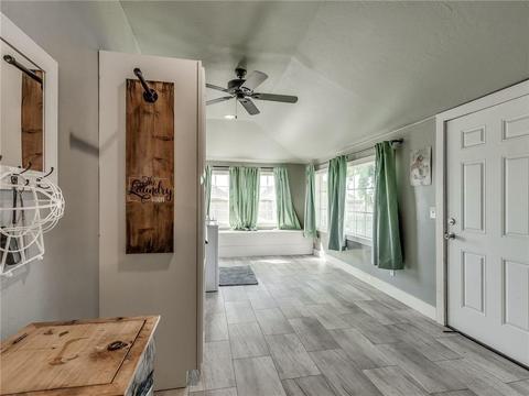 705 SW 2nd, Tuttle, OK 73089 photo 22
