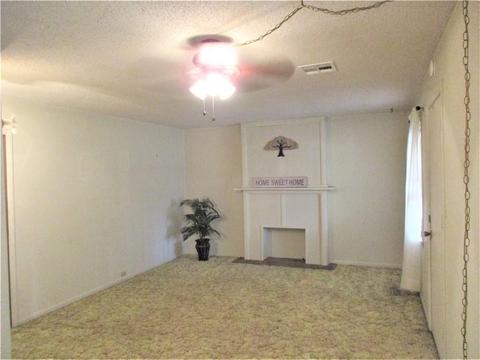 121 S 10th St, Thomas, OK 73669 photo 6
