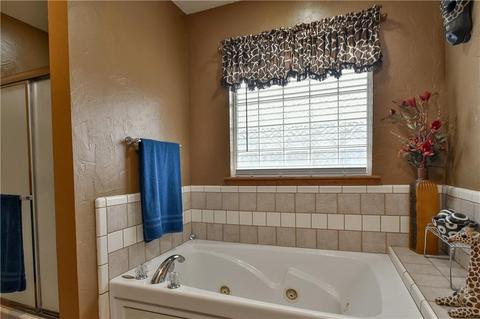 3824 Pachem Ave, Harrah, OK 73045 photo 25