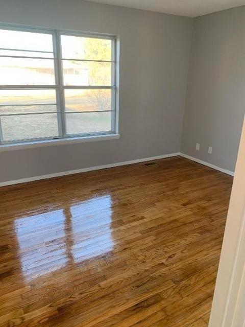 1231 E 3rd St, Cushing, OK 74023 photo 5