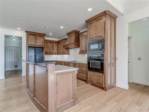3850 E Franklin Rd, Norman, OK 73026 photo 7