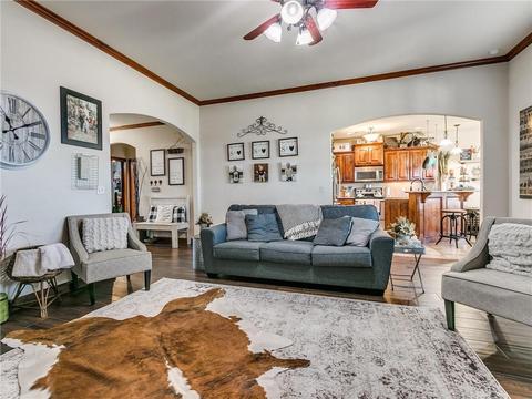 1325 Daniel Way, Tuttle, OK 73089 photo 3