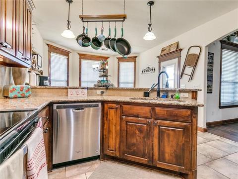 1325 Daniel Way, Tuttle, OK 73089 photo 6