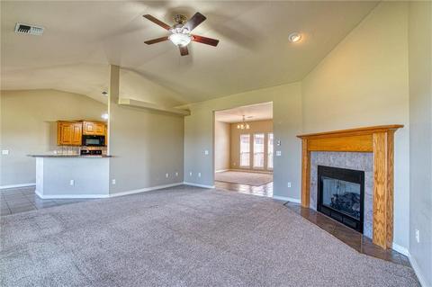 513 Peacock Ln, Altus, OK 73521 photo 5