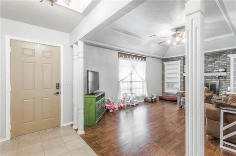 808 Brent Dr, Moore, OK 73170 photo 7