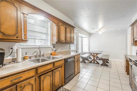 808 Brent Dr, Moore, OK 73170 photo 11