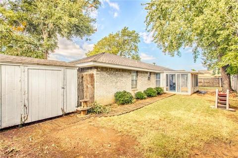 808 Brent Dr, Moore, OK 73170 photo 21