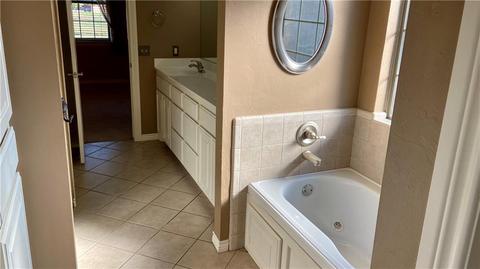 1506 Excaliber Dr, Tuttle, OK 73089 photo 20
