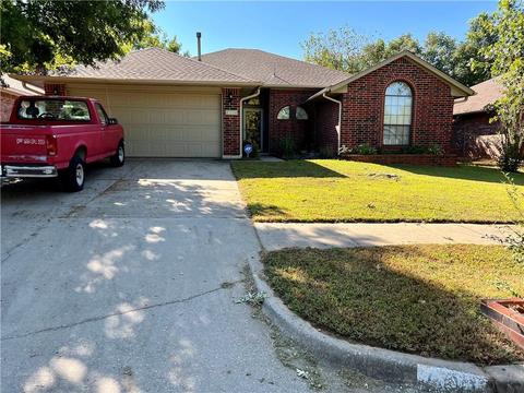 600 S Goshawk Dr, Norman, OK 73072 photo 1