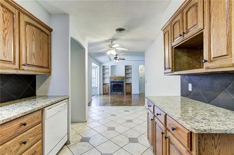 116 Platt Ln, Moore, OK 73160 photo 12