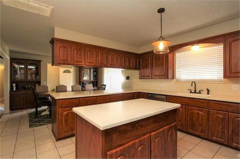 106 Marigold Dr, Tuttle, OK 73089 photo 14