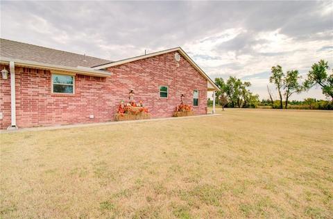 6709 E Tyler Dr, Tuttle, OK 73089 photo 3