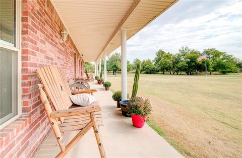 6709 E Tyler Dr, Tuttle, OK 73089 photo 2
