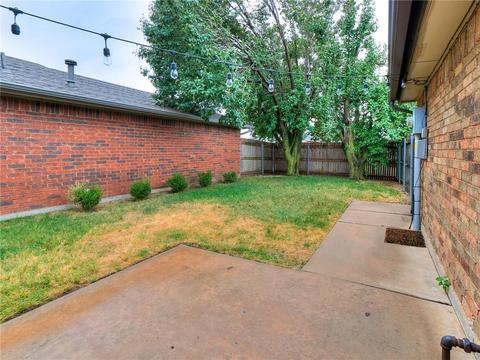 2127 Briarcliff Dr, Moore, OK 73170 photo 27