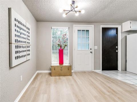 2127 Briarcliff Dr, Moore, OK 73170 photo 8