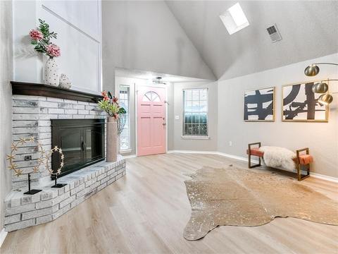 2127 Briarcliff Dr, Moore, OK 73170 photo 3